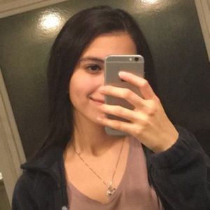 Meet your Posher, Brenda